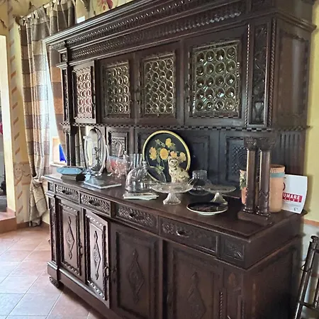 Charming With Swimming Pool-todi, Italy Villa