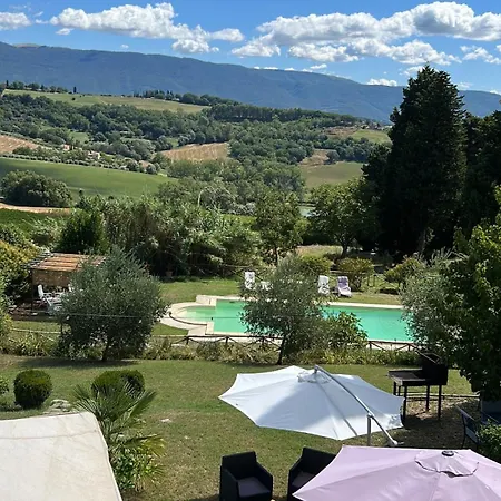 Charming With Swimming Pool-todi, Italy Villa Todi