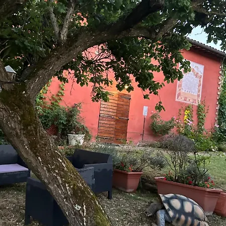 Charming With Swimming Pool-todi, Italy Villa Todi